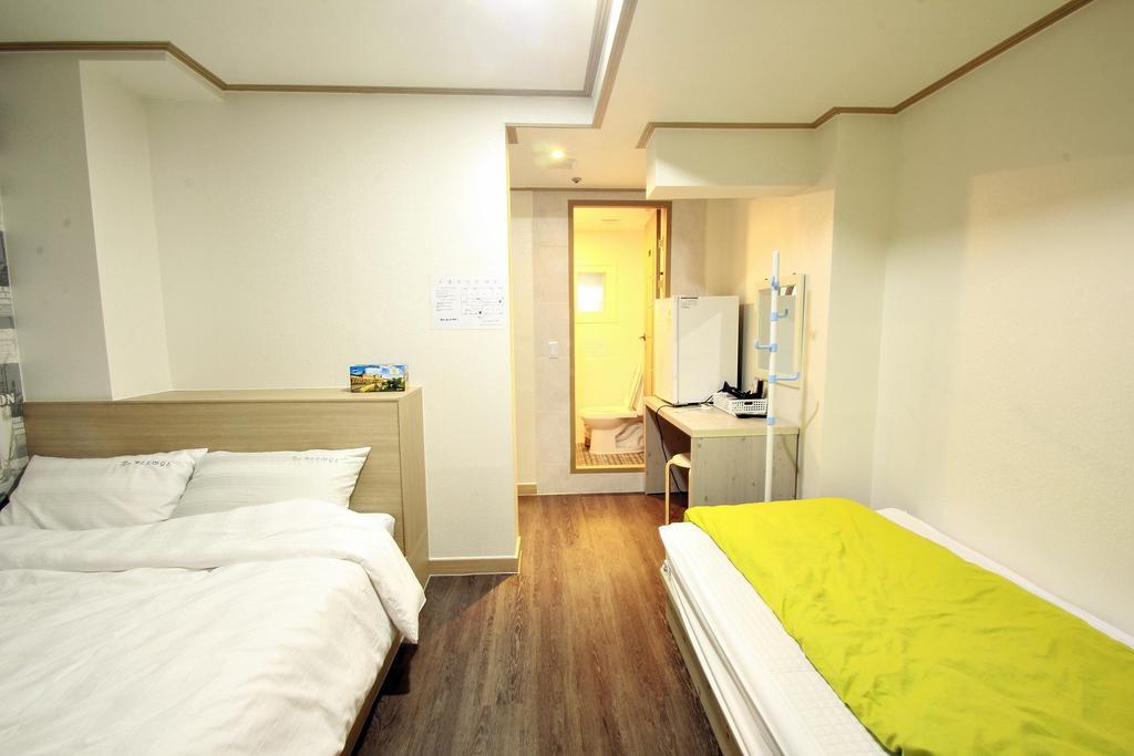 Eel Guesthouse Seoul Værelse billede