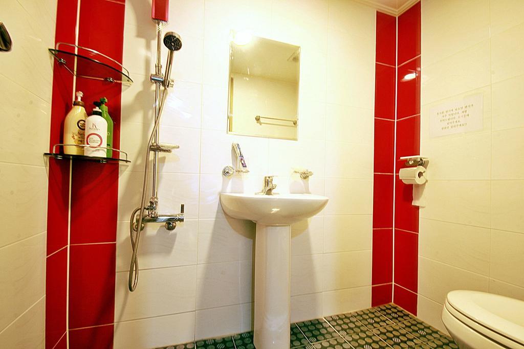 Eel Guesthouse Seoul Værelse billede